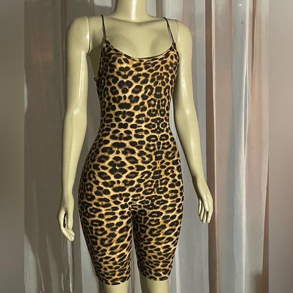 Leopard Print Spaghetti Strap Jumpsuit - Picture 3 of 3